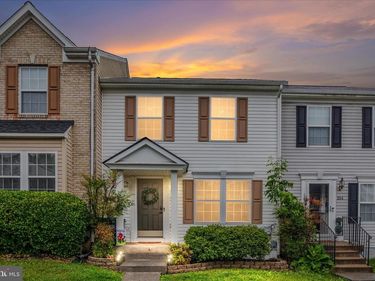 206 HUPPS HILL COURT , STRASBURG, VA 22657