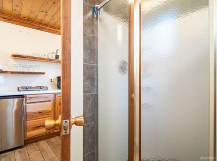 3720 Terrace Drive, South Lake Tahoe, CA 96150 Photo