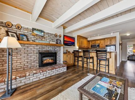 357 Ala Wai Boulevard, Unit 209, South Lake Tahoe, CA 96150 Photo