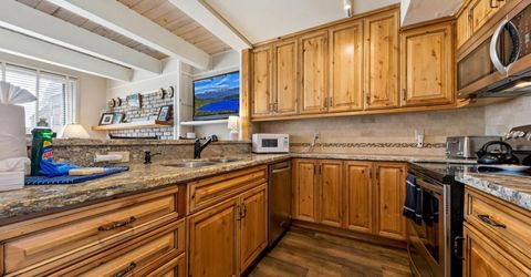 357 Ala Wai Boulevard, Unit 209, South Lake Tahoe, CA 96150 Photo