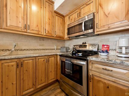 357 Ala Wai Boulevard, Unit 209, South Lake Tahoe, CA 96150 Photo
