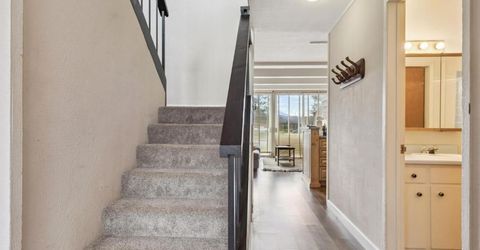 357 Ala Wai Boulevard, Unit 209, South Lake Tahoe, CA 96150 Photo