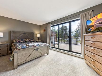 357 Ala Wai Boulevard, Unit 209, South Lake Tahoe, CA 96150 Photo