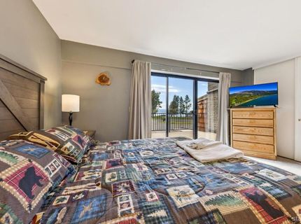 357 Ala Wai Boulevard, Unit 209, South Lake Tahoe, CA 96150 Photo