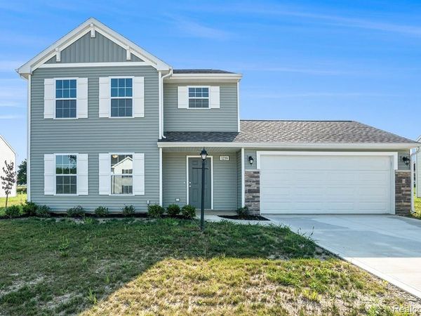 2328 Pear Tree Drive, Burton, MI 48519