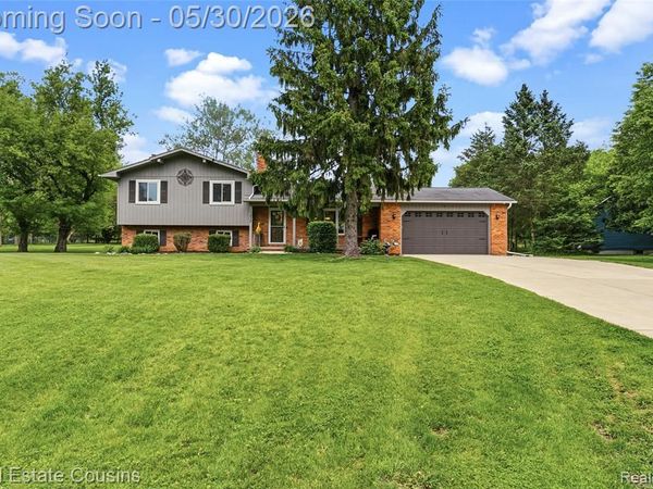 13435 Lakebrook Drive, Tyrone Twp, MI 48430
