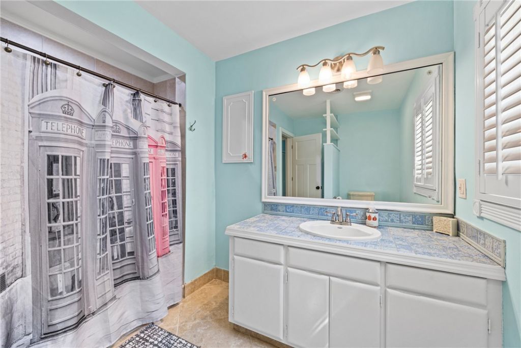 2506 Fairway Drive, Vero Beach, FL 32960 Photo
