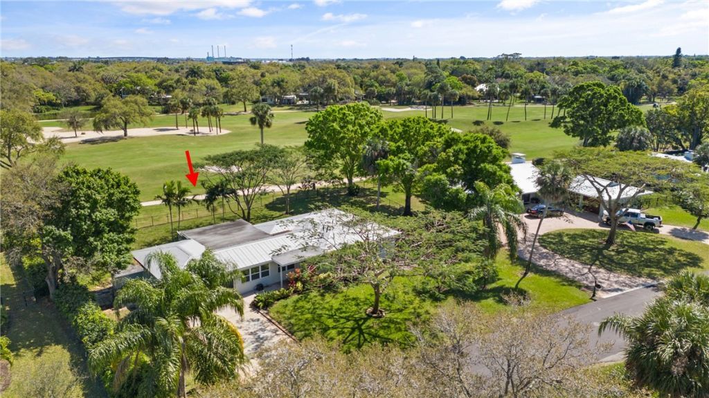 2506 Fairway Drive, Vero Beach, FL 32960 Photo