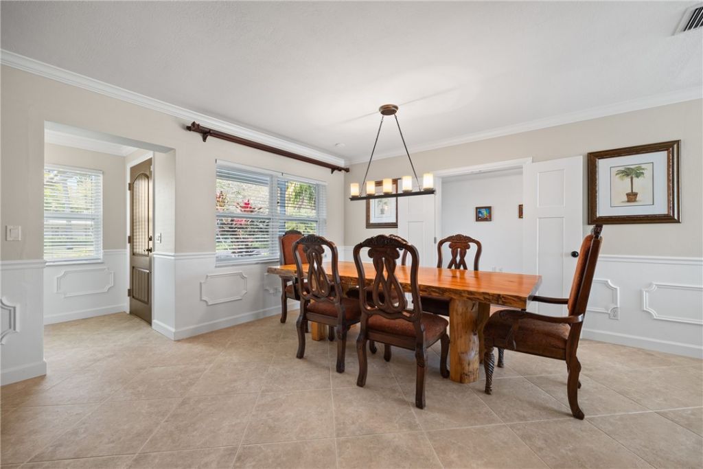 2506 Fairway Drive, Vero Beach, FL 32960 Photo