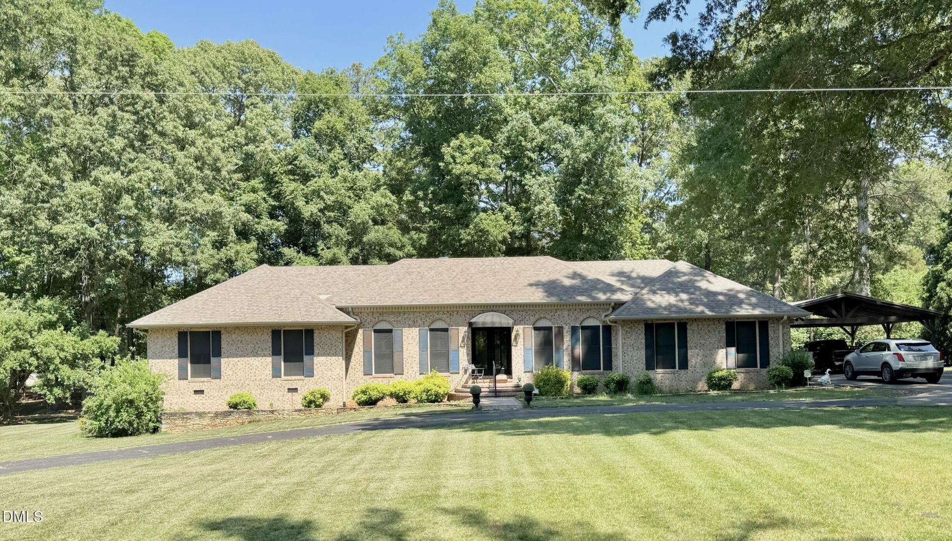 1080 Hedrick Drive, Henderson, NC 27537 Main Photo