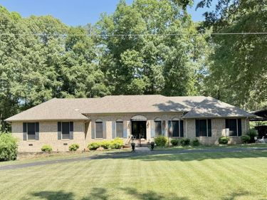 1080 Hedrick Drive, Henderson, NC 27537