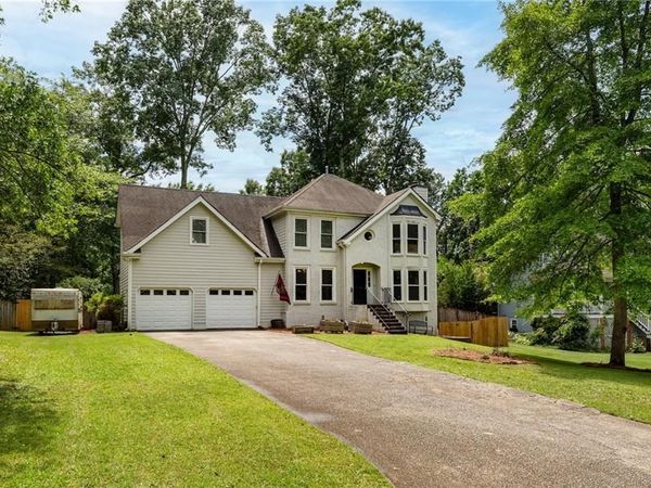 2111 Cornerstone Lane SW, Marietta, GA 30064