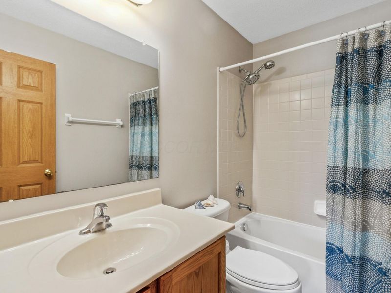 307 Cherry Leaf Road , Delaware, OH 43015 Photo 21