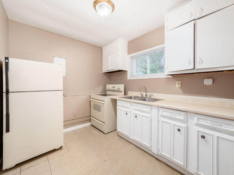 839 Wellington Boulevard , Columbus, OH 43219 Photo 13