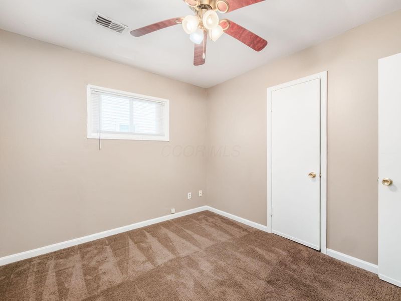 839 Wellington Boulevard , Columbus, OH 43219 Photo 29