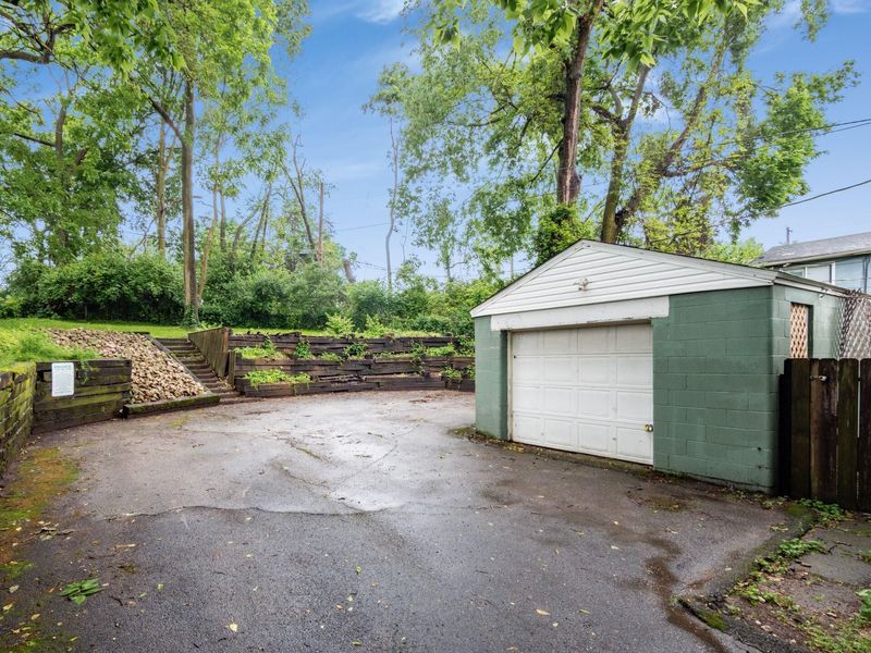 839 Wellington Boulevard , Columbus, OH 43219 Photo 35