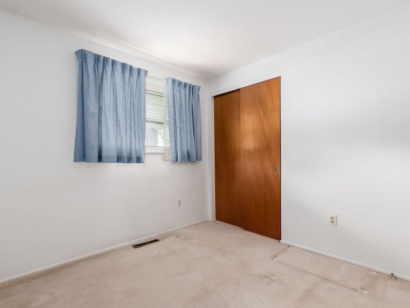 6033 Balboa Road , Westerville, OH 43081 Photo 19
