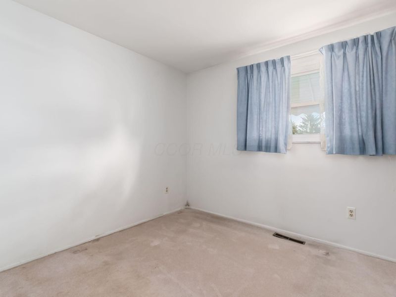 6033 Balboa Road , Westerville, OH 43081 Photo 20