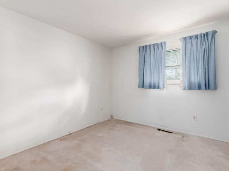 6033 Balboa Road , Westerville, OH 43081 Photo 21