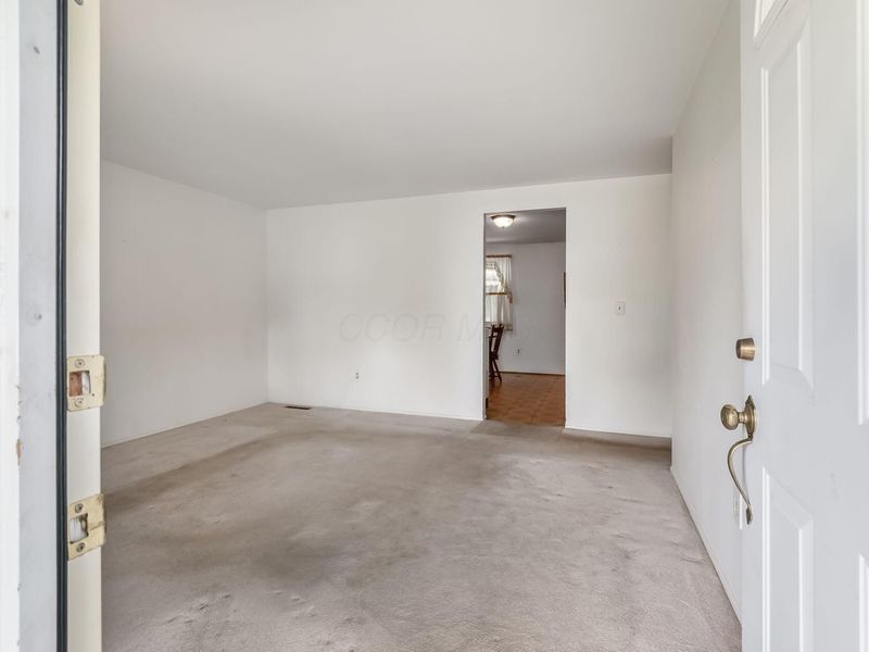 6033 Balboa Road , Westerville, OH 43081 Photo 4