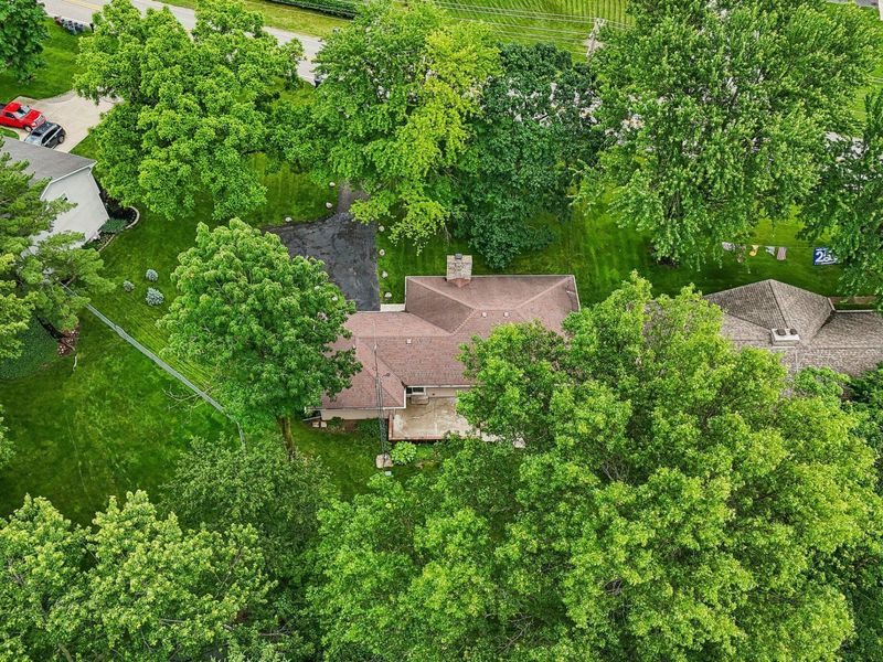 476 Clark State Road , Columbus, OH 43230 Photo 25