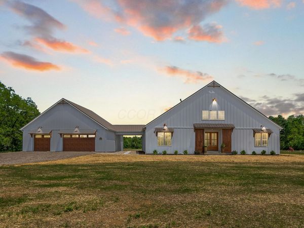 3305 Township Road 221 , Marengo, OH 43334