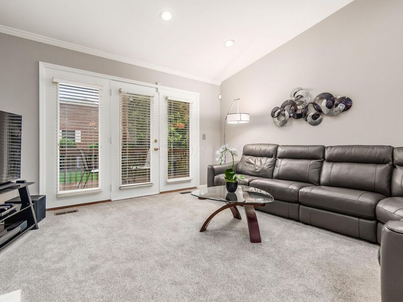 3268 Newgate Court, Dublin, OH 43017 Photo 5