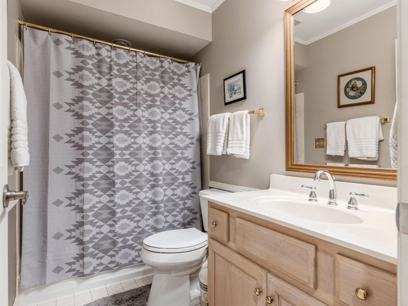 3268 Newgate Court, Dublin, OH 43017 Photo 9