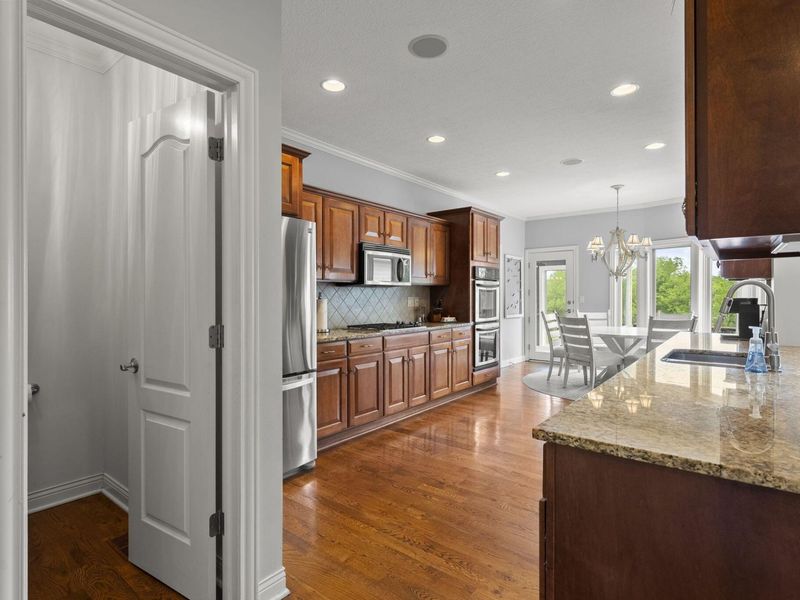 334 Blue Jacket Circle, Pickerington, OH 43147 Photo 14