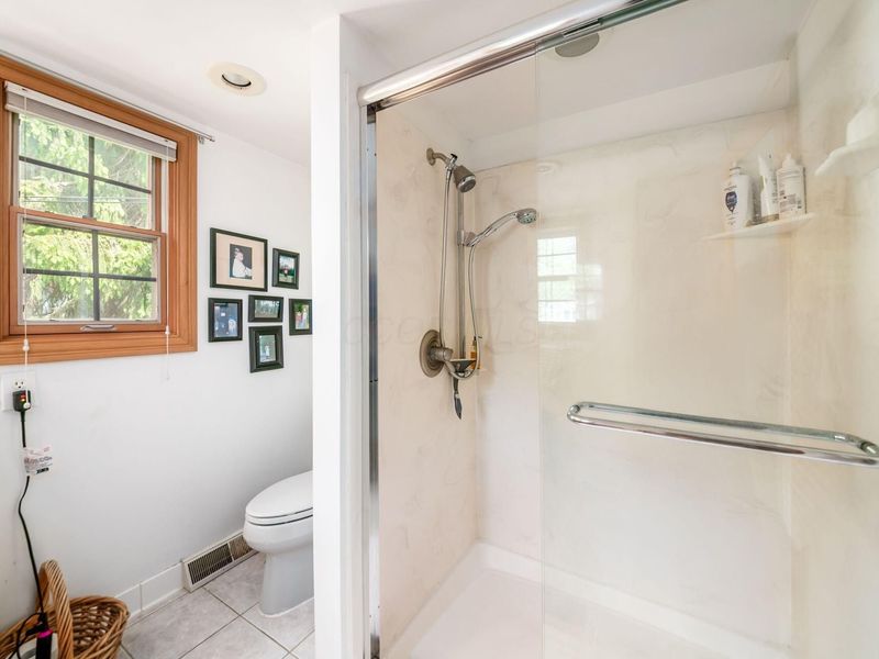 256 Montrose Way, Columbus, OH 43214 Photo 33