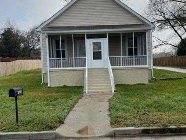 1605 Broad Street, Conyers, GA 30012