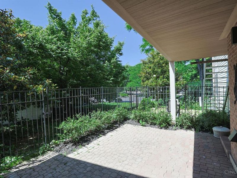 3488 Forestoak Court, Cincinnati, OH 45208 Photo 39