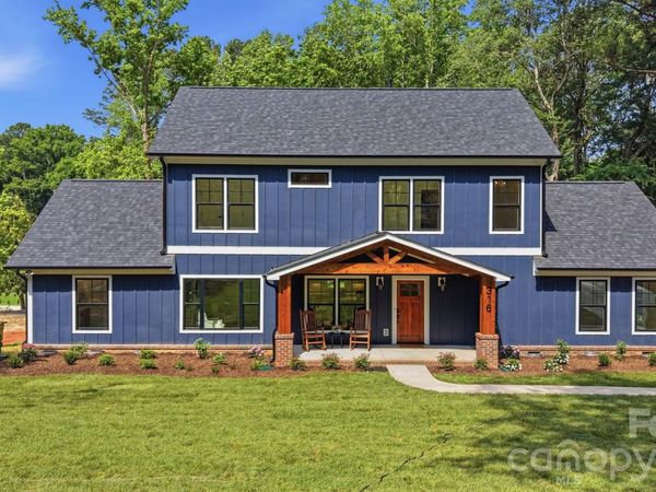 316 Anne Avenue , Waxhaw, NC 28173