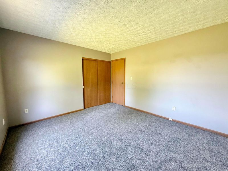 988 Kirkwood Drive , West Jefferson, OH 43162 Photo 20