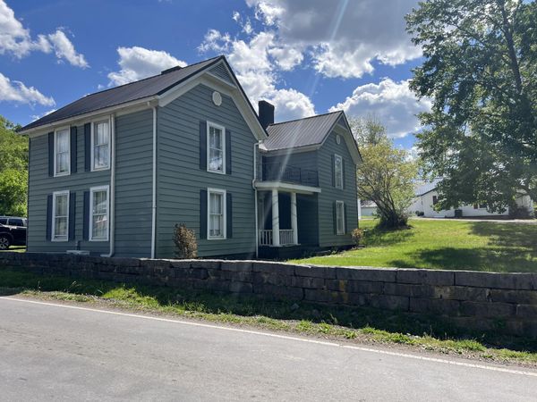430 E McKinney Avenue, Rogersville, TN 37857