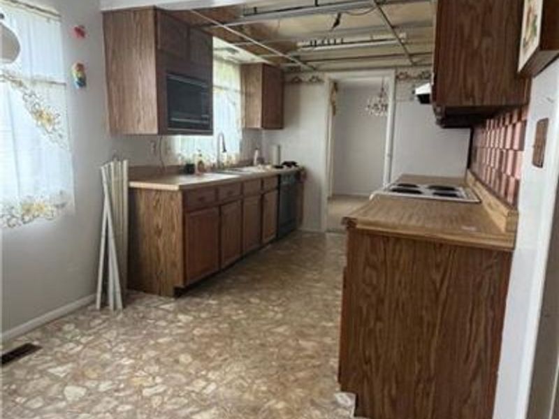 790 Horrell Road, Trotwood, OH 45426 Photo 9