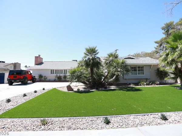 2725 Colanthe Avenue , Las Vegas, NV 89102