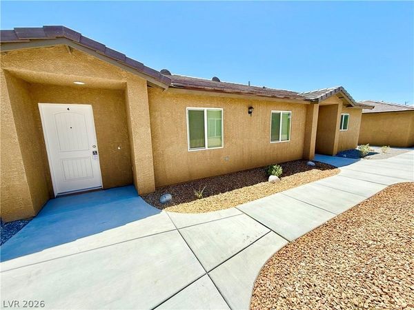 1080 S Potro Avenue, Unit 1, Pahrump, NV 89048