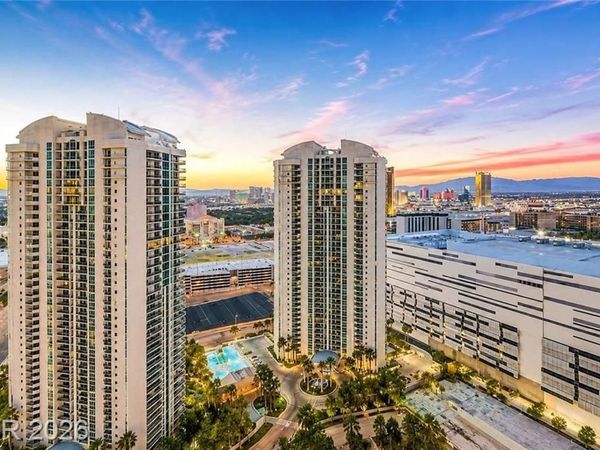 2877 Paradise Road, Unit 104, Las Vegas, NV 89109