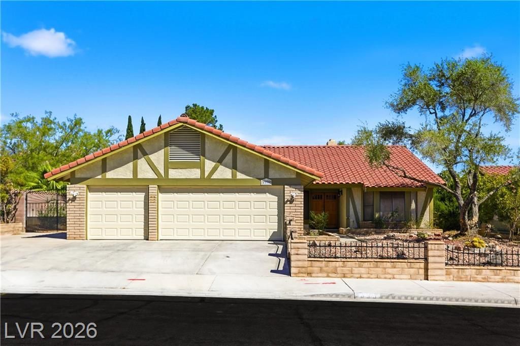 8908 Pesaro Drive, Las Vegas, NV 89117 Main Photo