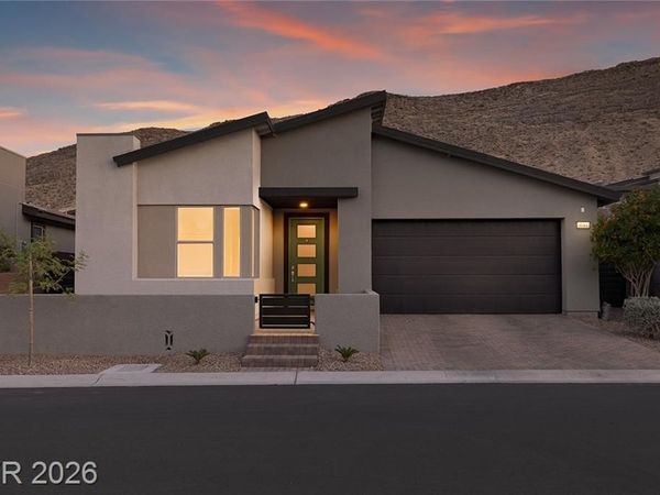 9689 Starlight Ridge Avenue, Las Vegas, NV 89148