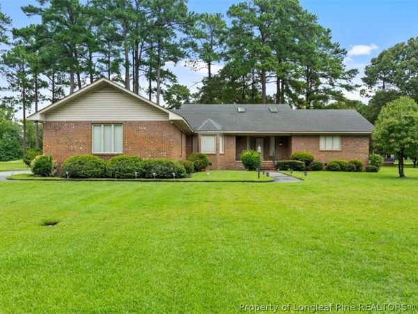 4155 Bent Grass Drive, Fayetteville, NC 28312