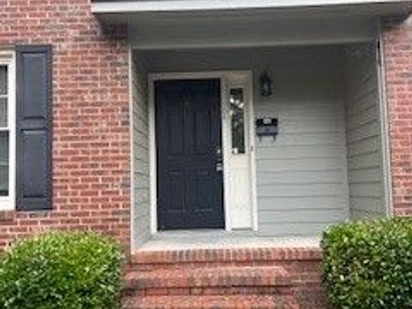 104 Brett Court , Fayetteville, NC 28305