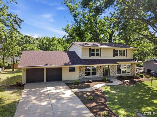 12978 Bellerive Estates Drive, St Louis, MO 63141