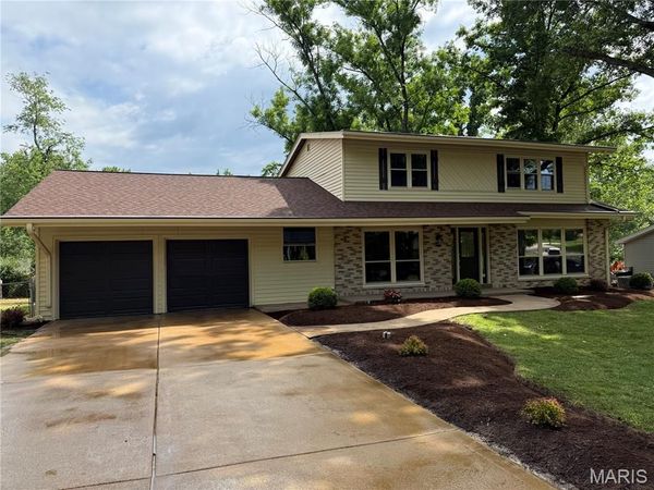 12978 Bellerive Estates Drive , St Louis, MO 63141