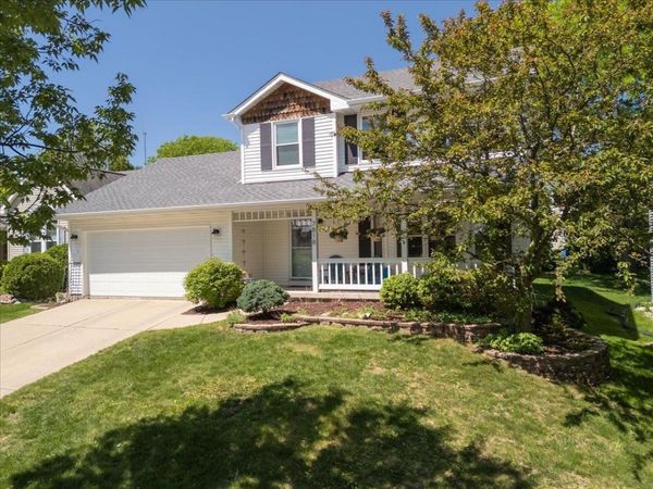 7818 E Oakbrook Circle, Madison, WI 53717