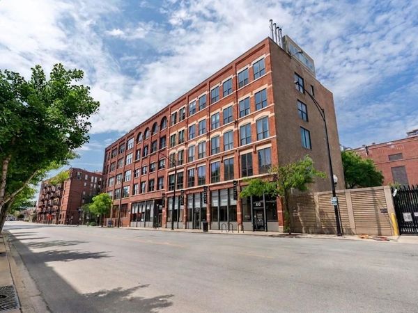 420 W Grand Avenue , Unit 5D, Chicago, IL 60654