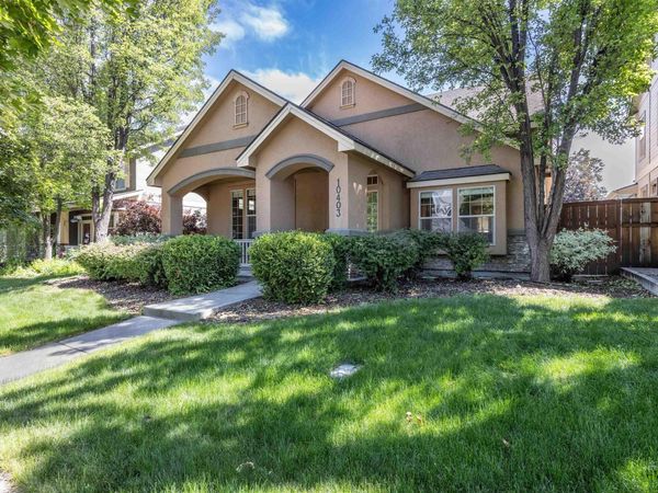 10403 W Brownstone Dr, Boise, ID 83709