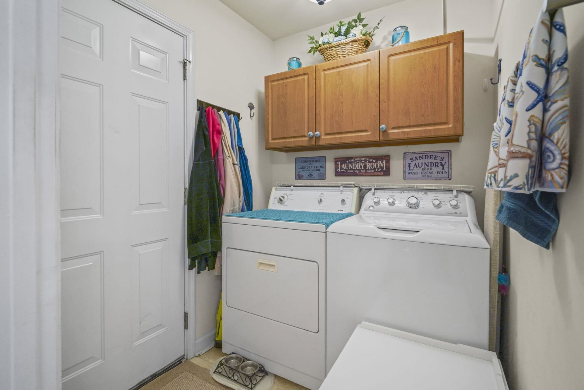 912 Metherton Ct. Photo 14