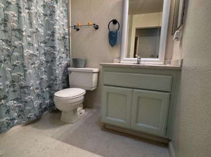 6485 Calvine Rd, Sacramento, CA 95823 Photo